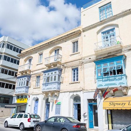 Seafront Apartment Between Valletta And Sliema Msida Exterior photo